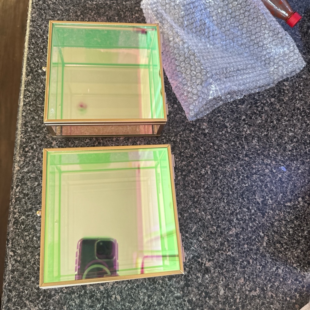 Colorful Glass Trinket Box with Gold Edging - Picture 3 of 6